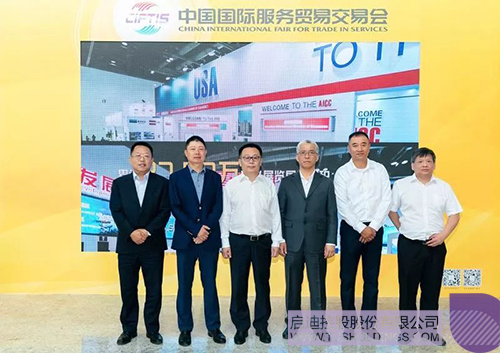 日韩人妻鲁交色情精品视频