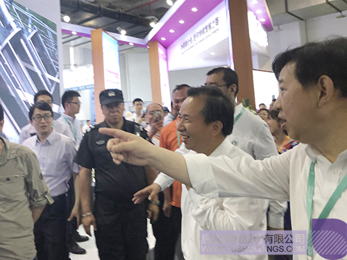 日韩人妻鲁交色情精品视频