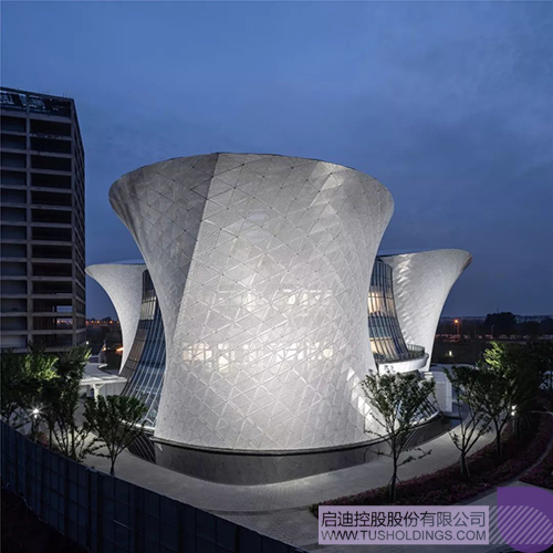 日韩人妻鲁交色情精品视频