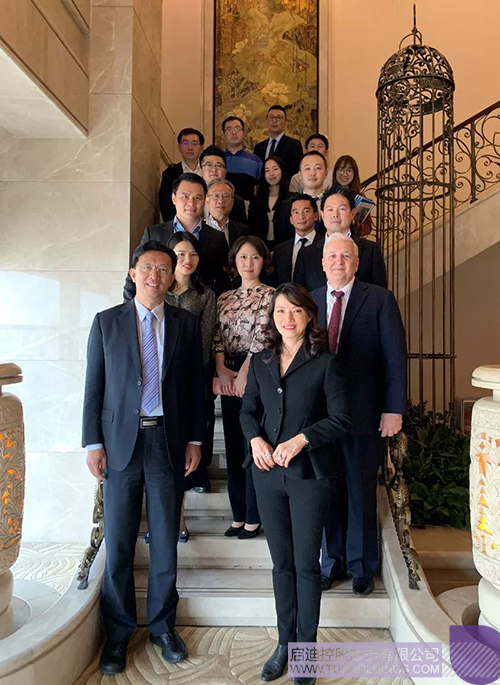 日韩人妻鲁交色情精品视频