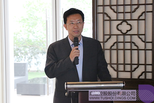 日韩人妻鲁交色情精品视频