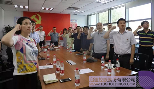 日韩人妻鲁交色情精品视频