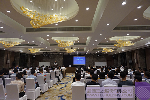 日韩人妻鲁交色情精品视频