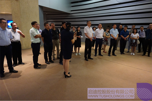 日韩人妻鲁交色情精品视频