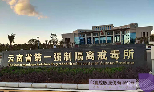 日韩人妻鲁交色情精品视频