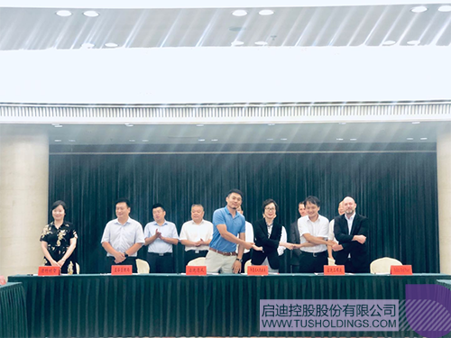 日韩人妻鲁交色情精品视频