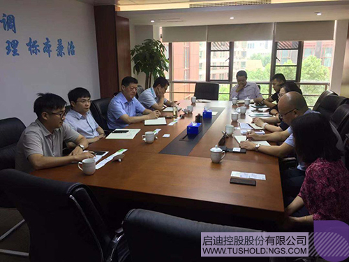 日韩人妻鲁交色情精品视频