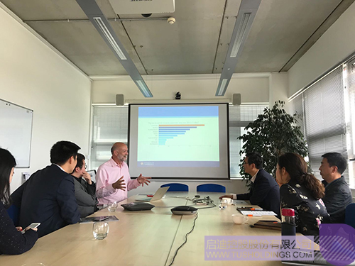 日韩人妻鲁交色情精品视频