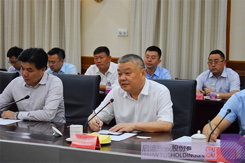 日韩人妻鲁交色情精品视频