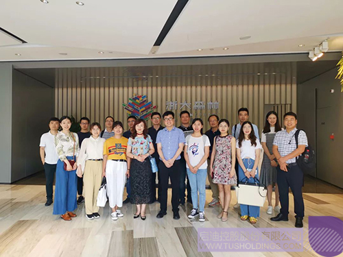 日韩人妻鲁交色情精品视频