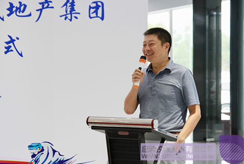 日韩人妻鲁交色情精品视频