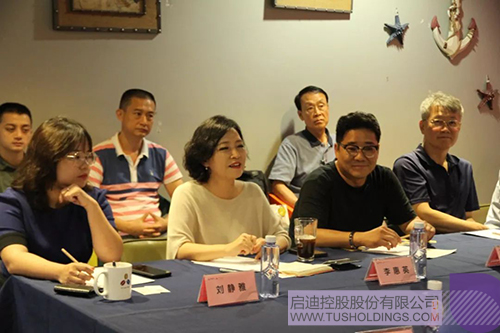 日韩人妻鲁交色情精品视频