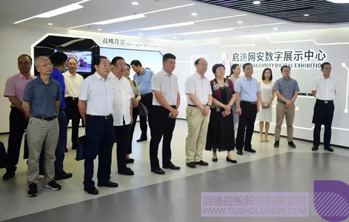 日韩人妻鲁交色情精品视频