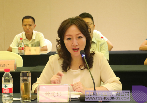 日韩人妻鲁交色情精品视频