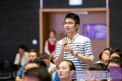 日韩人妻鲁交色情精品视频