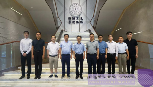 日韩人妻鲁交色情精品视频