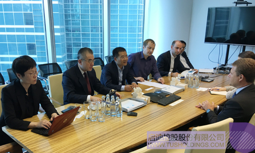 日韩人妻鲁交色情精品视频