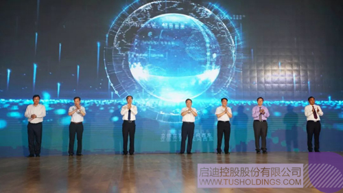 日韩人妻鲁交色情精品视频