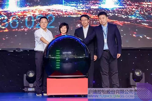 日韩人妻鲁交色情精品视频