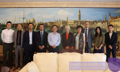 日韩人妻鲁交色情精品视频