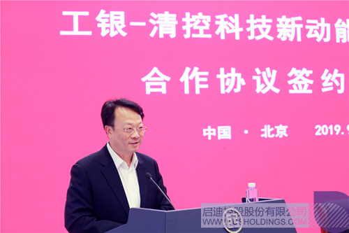 日韩人妻鲁交色情精品视频