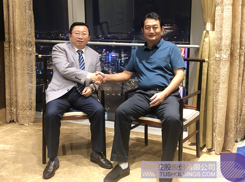 日韩人妻鲁交色情精品视频