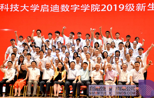 日韩人妻鲁交色情精品视频