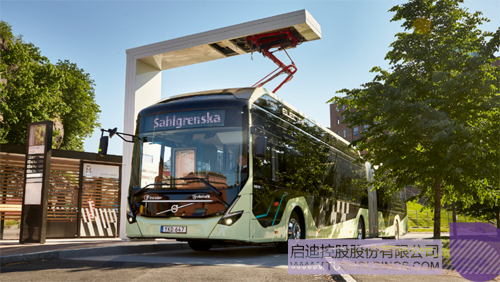 日韩人妻鲁交色情精品视频