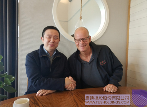 日韩人妻鲁交色情精品视频