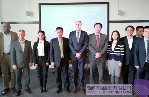 日韩人妻鲁交色情精品视频