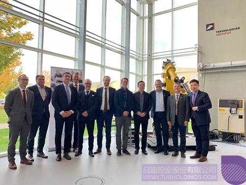 日韩人妻鲁交色情精品视频