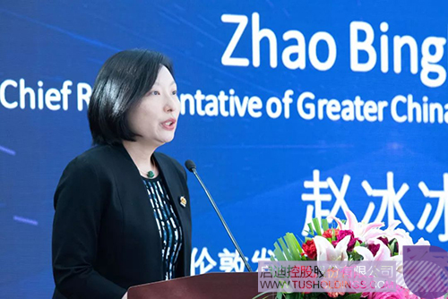 日韩人妻鲁交色情精品视频