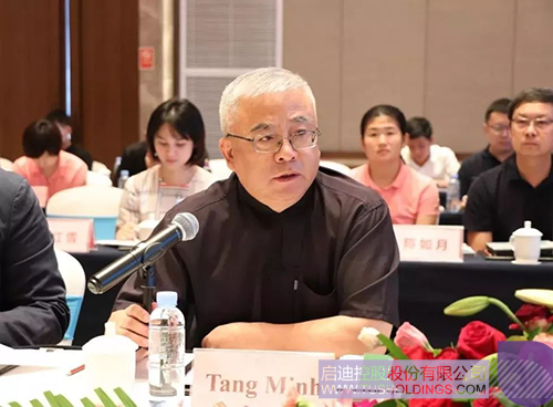 日韩人妻鲁交色情精品视频