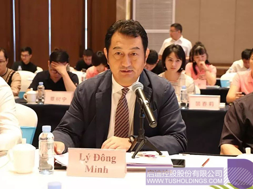 日韩人妻鲁交色情精品视频