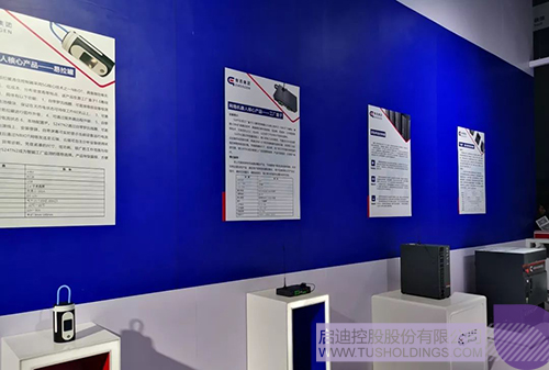 日韩人妻鲁交色情精品视频