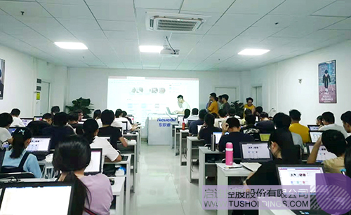 日韩人妻鲁交色情精品视频