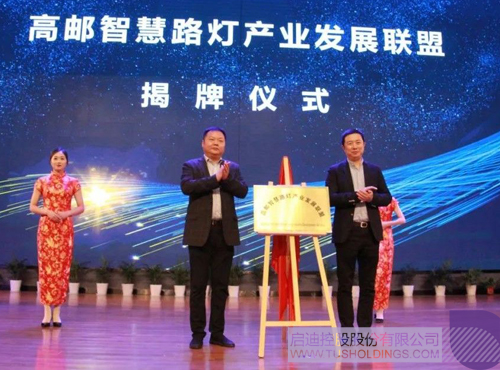 日韩人妻鲁交色情精品视频