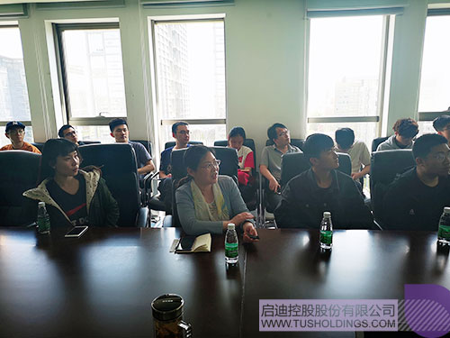 日韩人妻鲁交色情精品视频