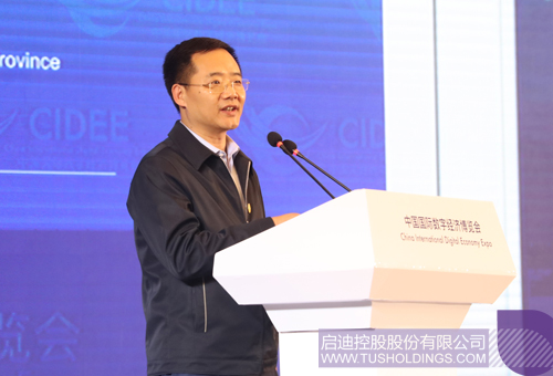 日韩人妻鲁交色情精品视频