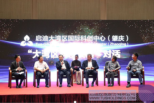 日韩人妻鲁交色情精品视频