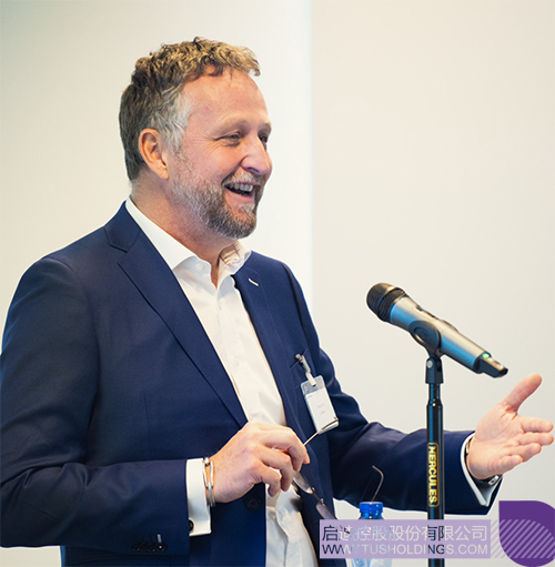 1651064595219008.jpg 未标题-22c.jpg