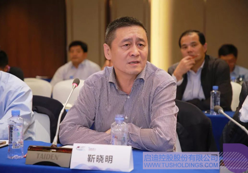 日韩人妻鲁交色情精品视频