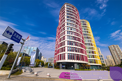 1667543908662250.jpg 2c.jpg