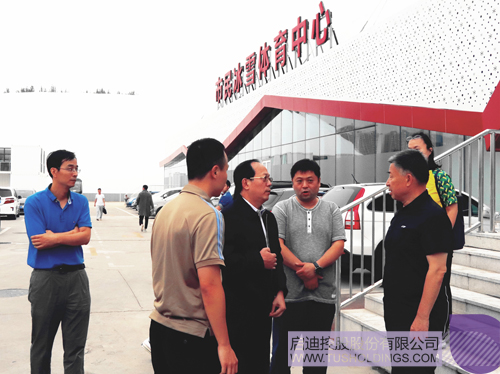 日韩人妻鲁交色情精品视频