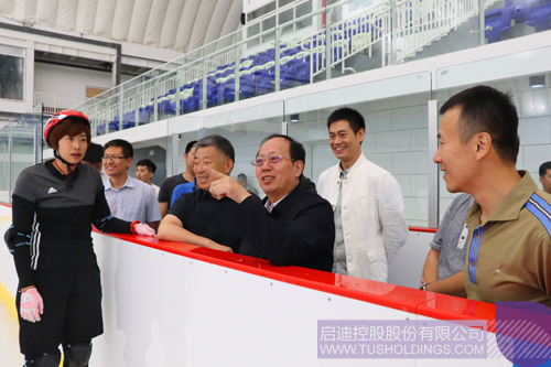 日韩人妻鲁交色情精品视频